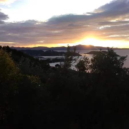 Axiothea * Vasilias (Skiathos)